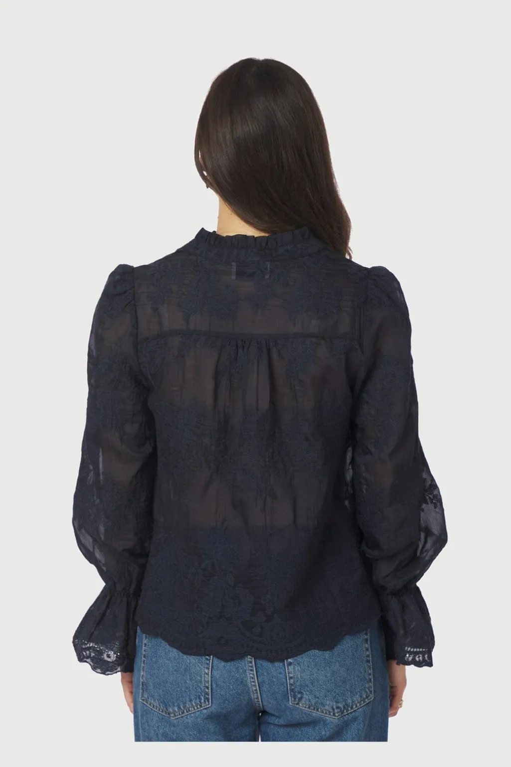 Amara Big Embroidery Blouse 163032