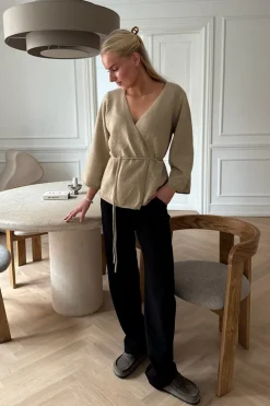 Anneic Cardigan A079-1