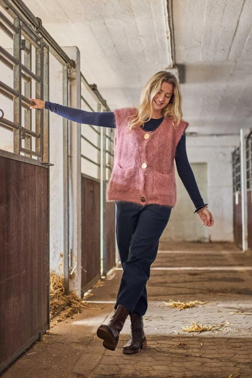 Bcbjoerk Knitted Button Vest 1217