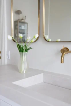 Bloom Vase Small 01-206