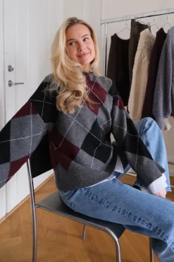 Boletteic Pullover D078