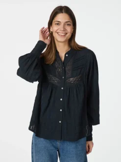 Bria Dobby Blouse 164672