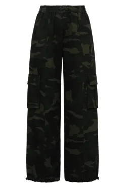 Camo Pants AV8125