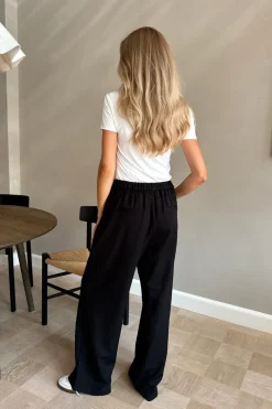 Claraic Pants