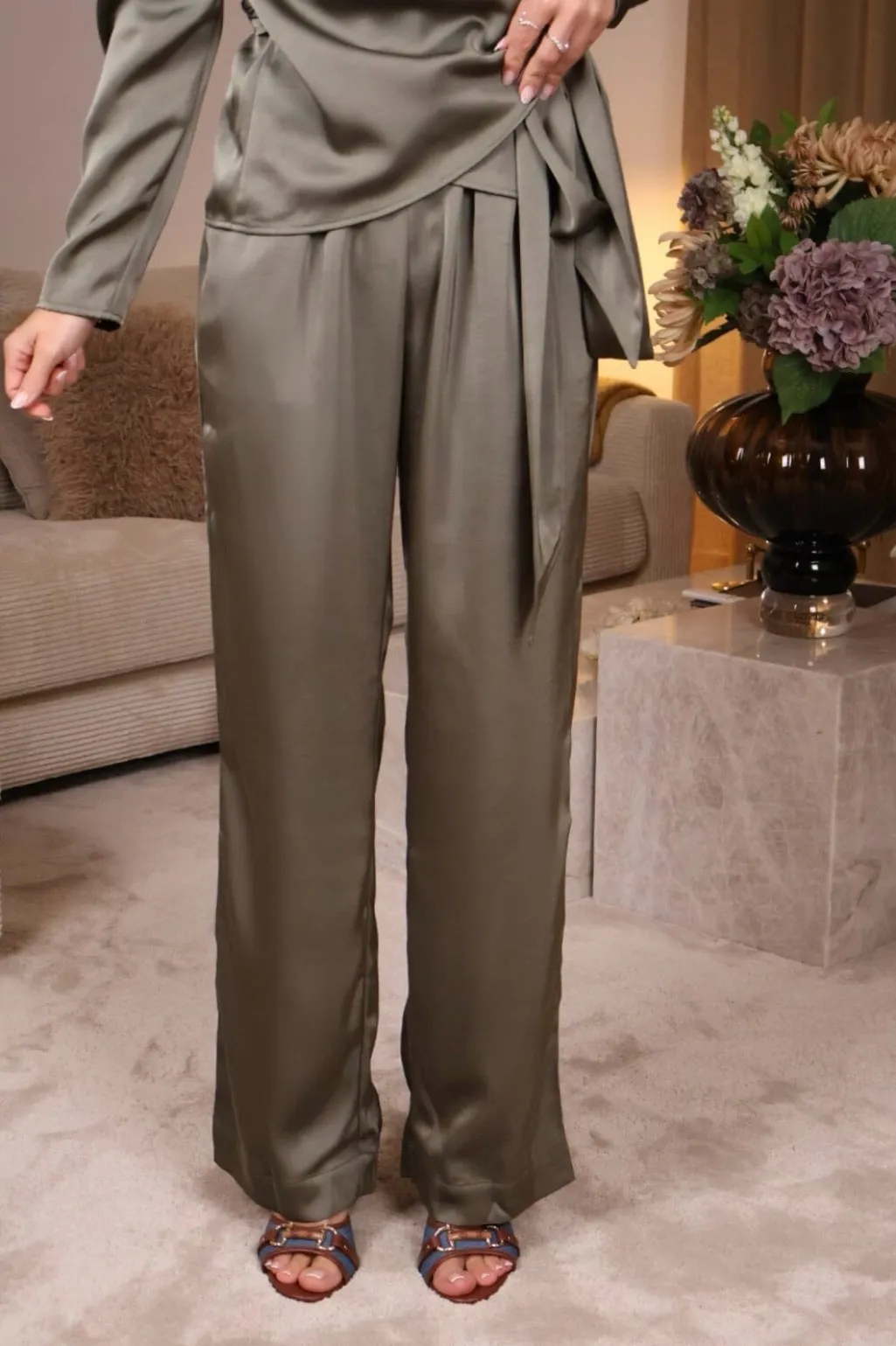 Comfy Pants Heavy Satin 167383