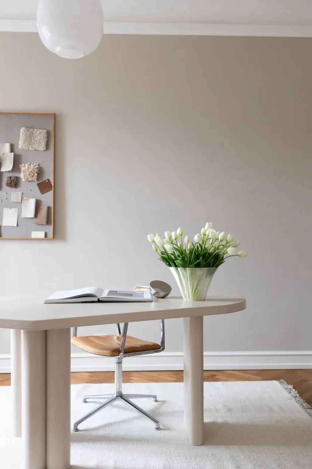 Coral Vase Small 01-205