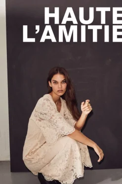 Curvey Lace Hem Dress HL10009