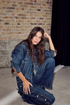 Denize Button Jeans HL10489