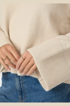 Dova Knit Blouse 164912