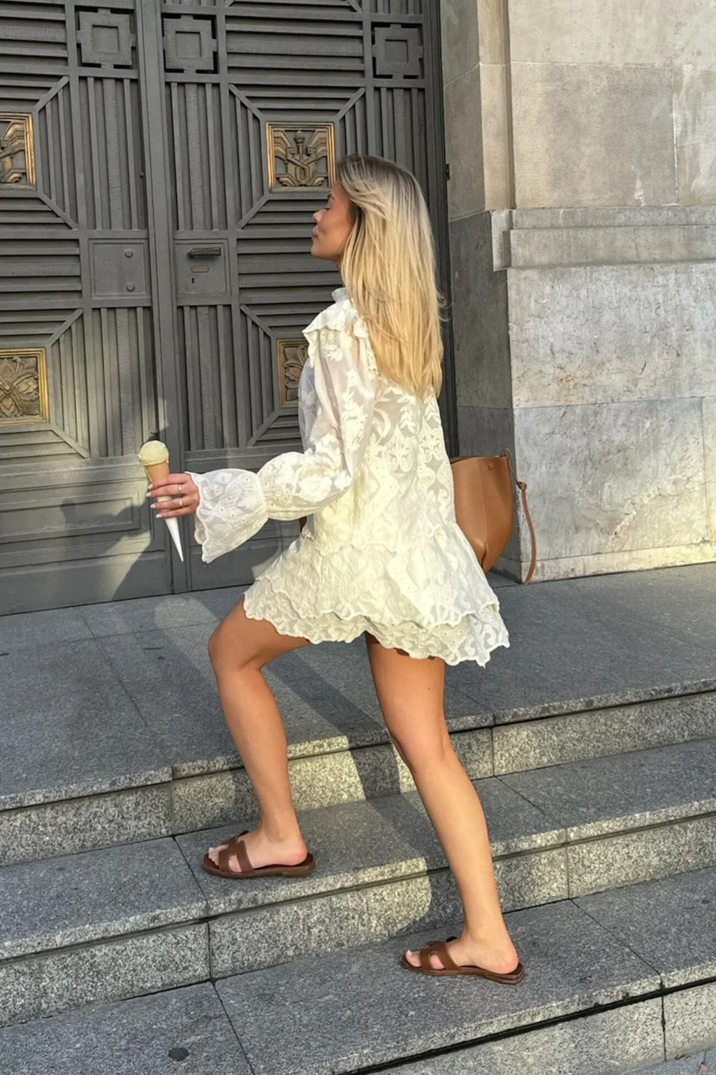 Ellinoric Lace Mini Skirt