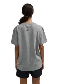 Essential T-Shirt 610560