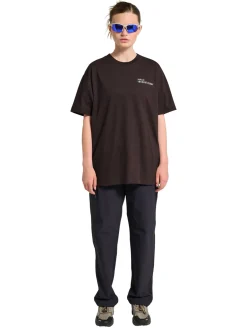 Essential T-Shirt 610560