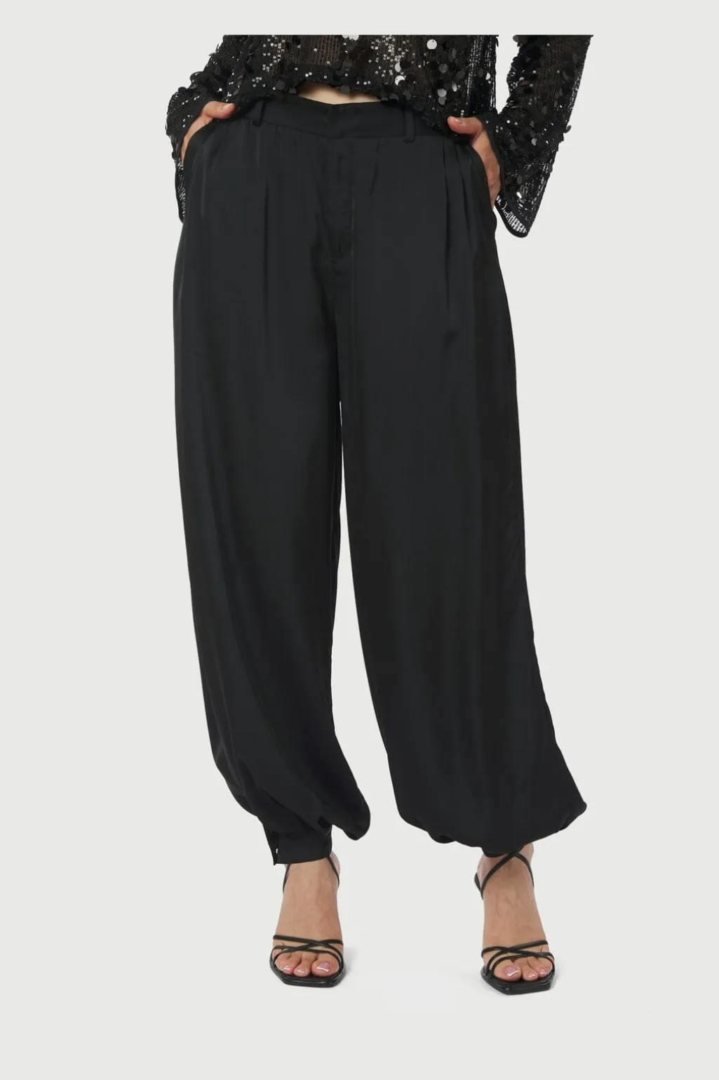 Fayla Drapy Satin Balloon Pants 167418