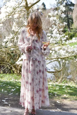 Flounce Blouse AV7039