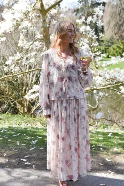 Flounce Skirt AV7040