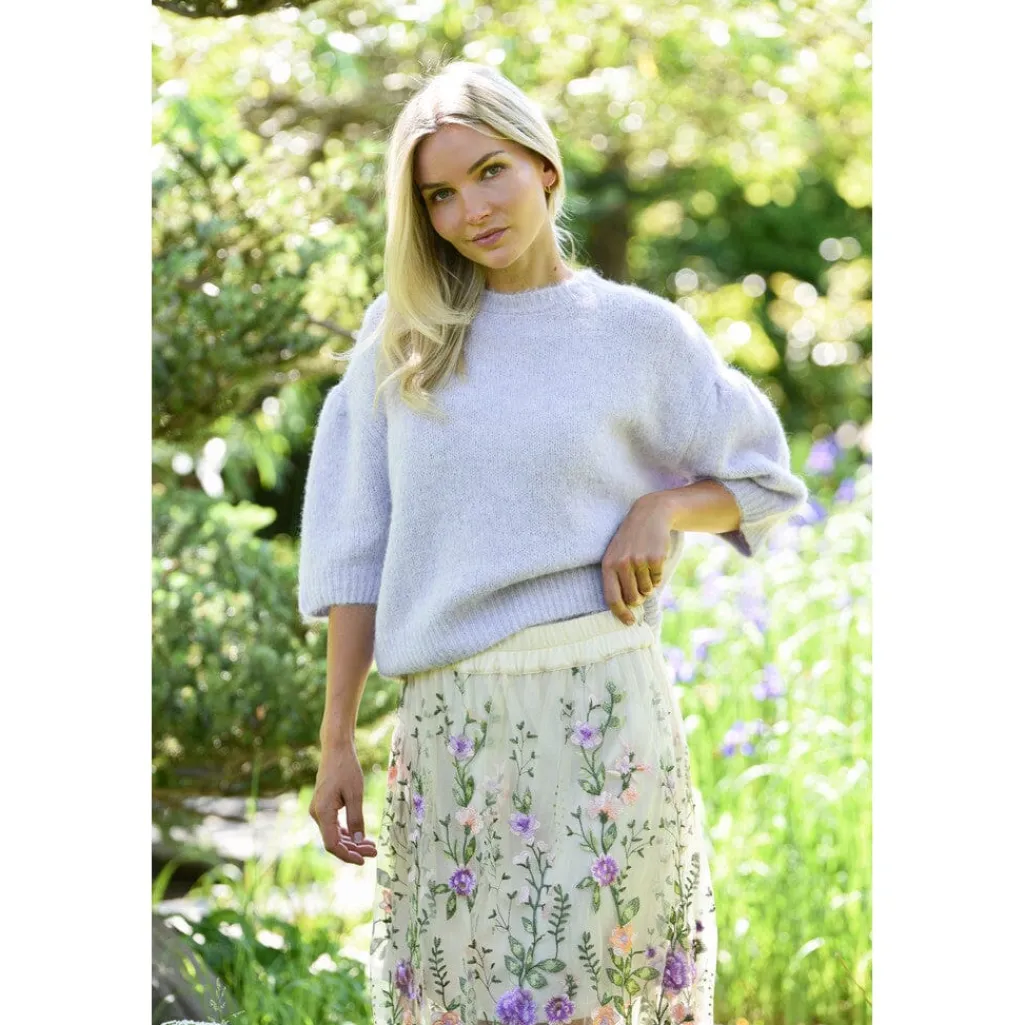 Fuschia Skirt AV4624