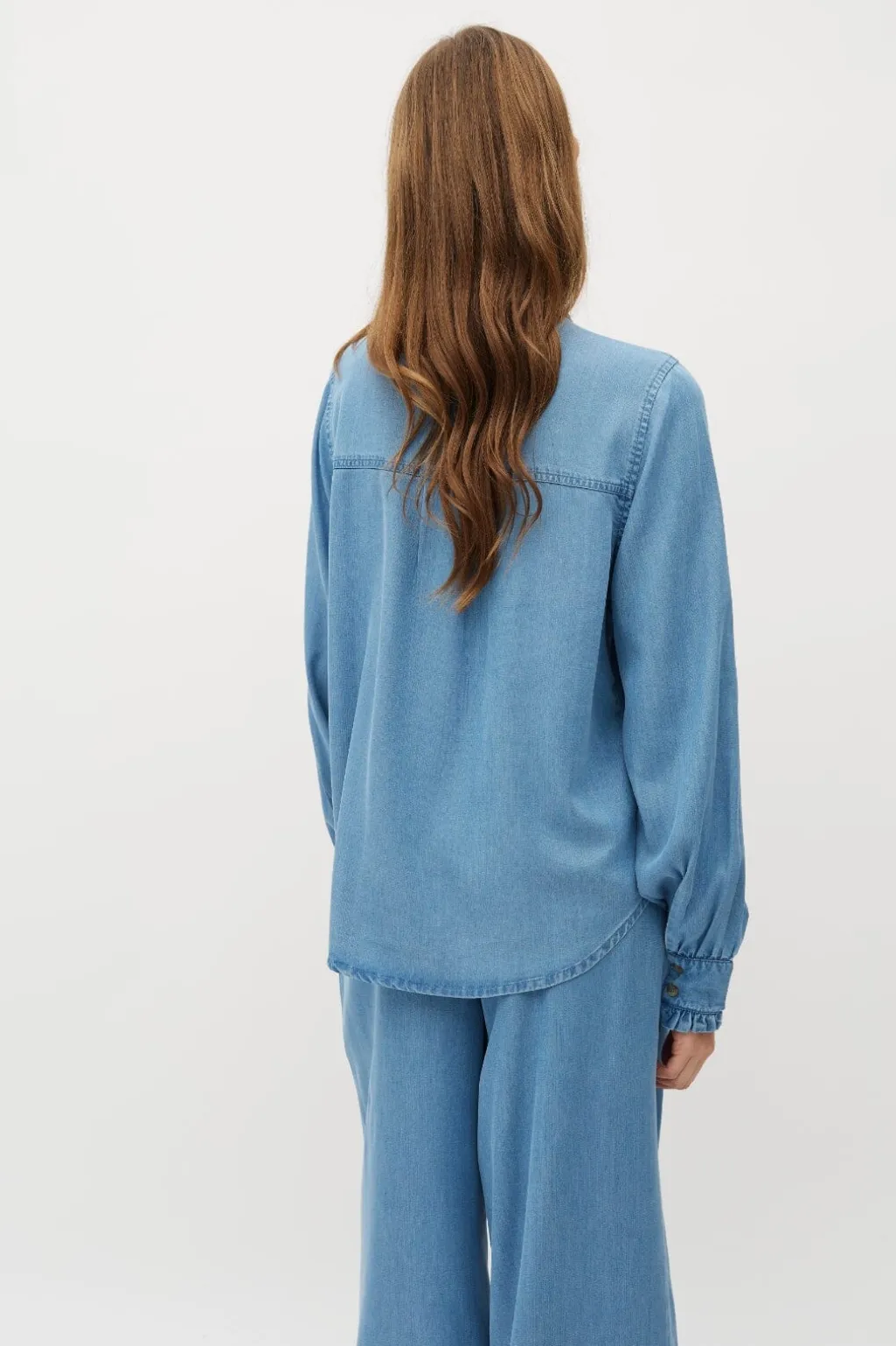 Gabrielle-M 58640542