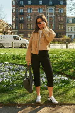 Jenings Capri Pants 163983