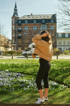 Jenings Capri Pants 163983