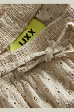 Jxselma Broderie Anglaise Shorts