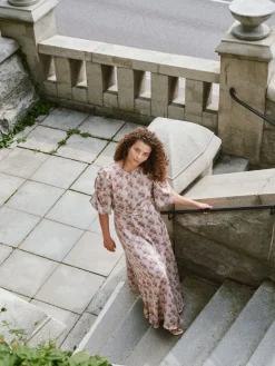 Kikka Wild Rose Dress 164910