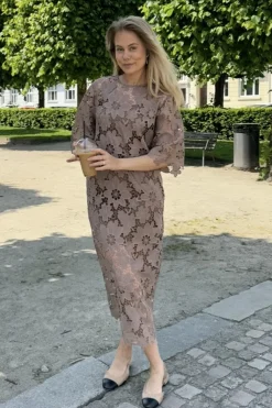 Klaraic Lace Long Dress