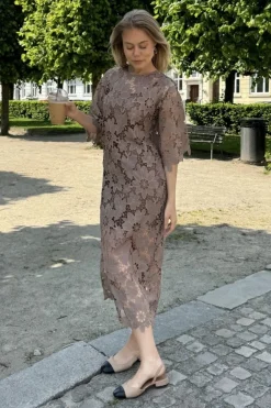 Klaraic Lace Long Dress