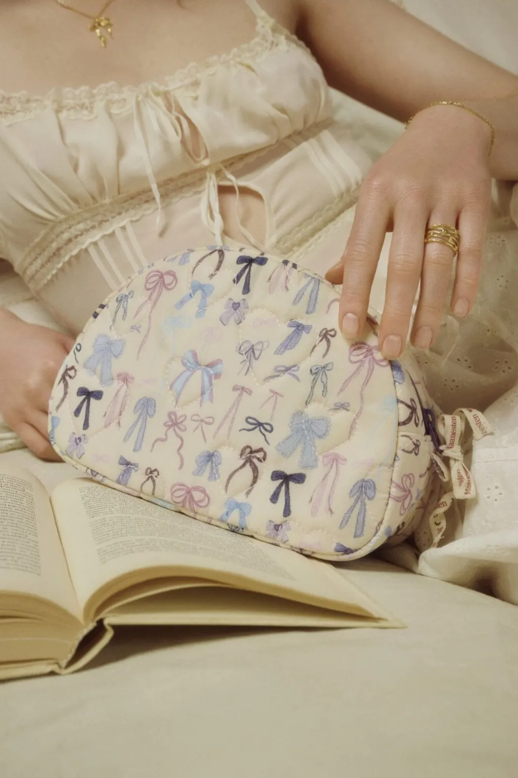 Makeup Bag Medium 3964