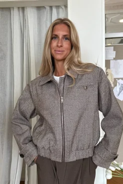 Miaic Short Jacket A23919