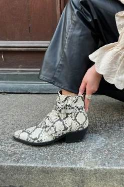 Move For More Sn CS8623