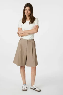 Nika Structure Bermuda Shorts 165353