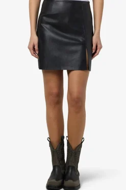 Nmclara Penny Pu Slit Skirt