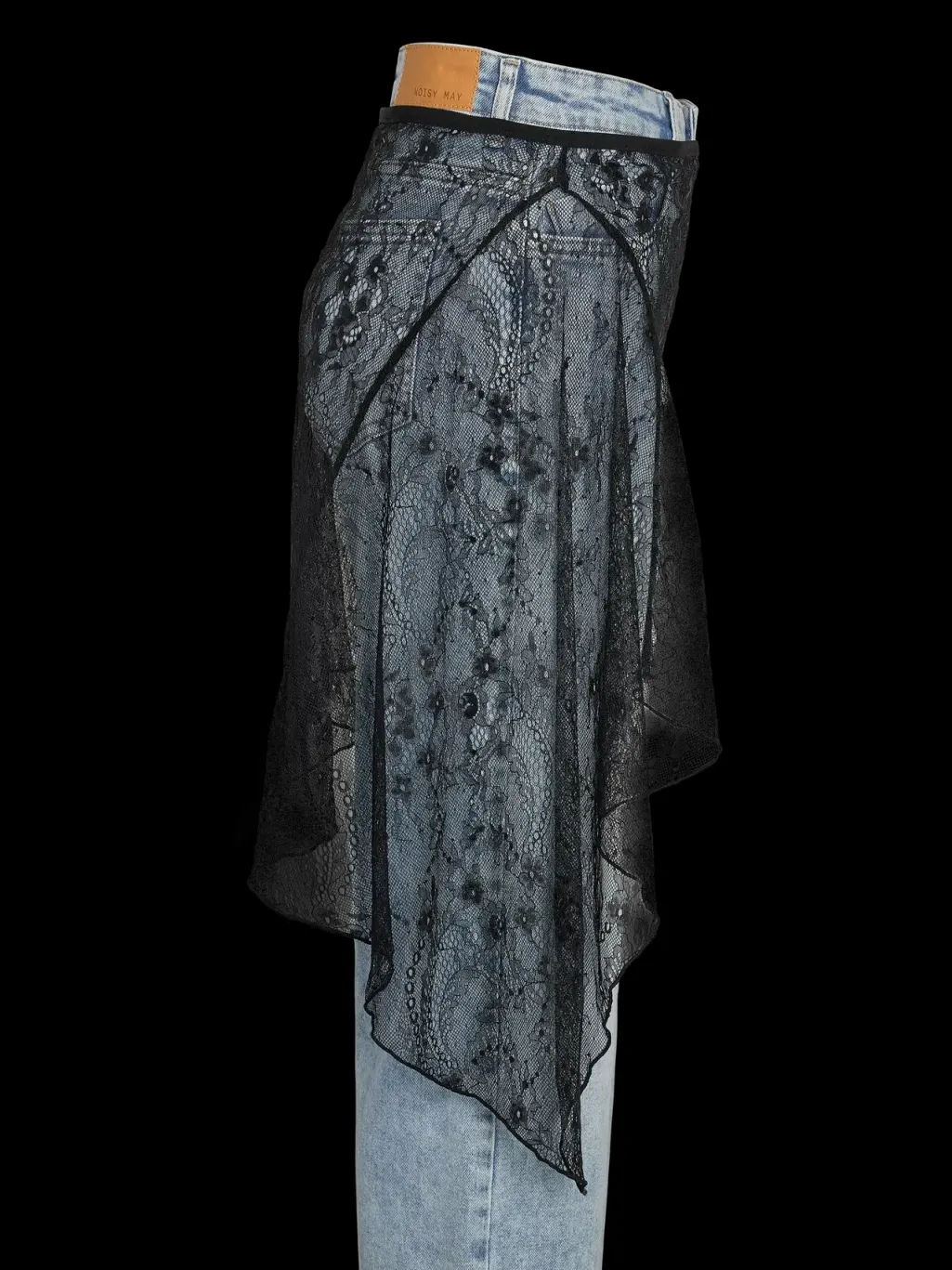 Nmida Elasticated Lace Skirt