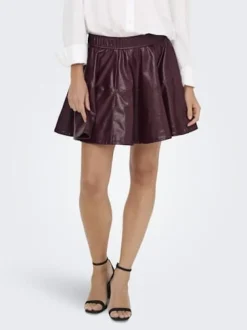 Onljacky Faux Leathe Skater Skirt