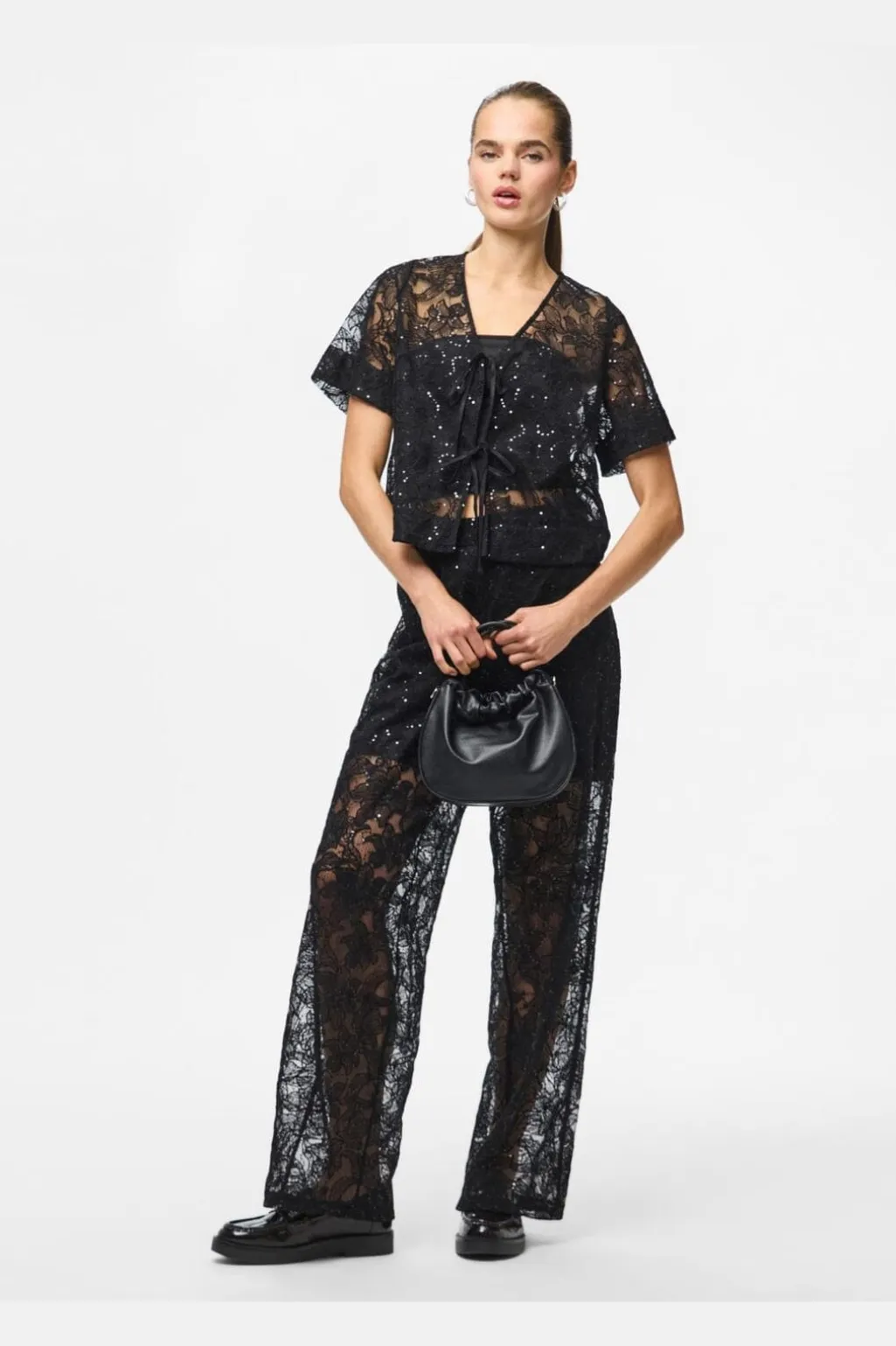 Pclouise 2/4 V-Neck Tie Top