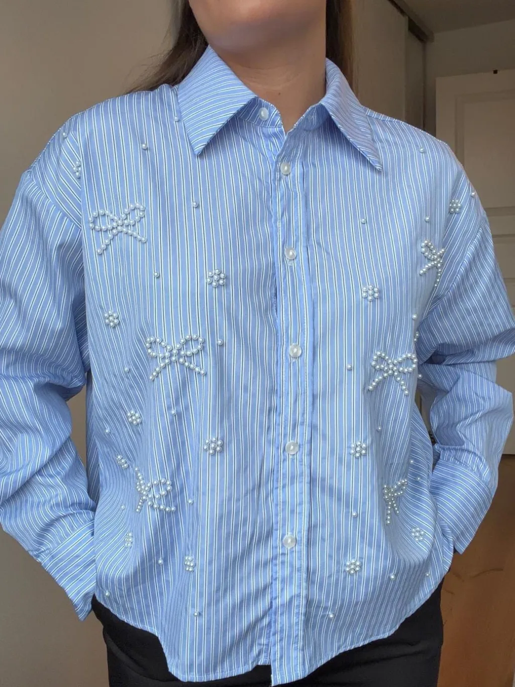 Pearl Bow Shirt 160786C