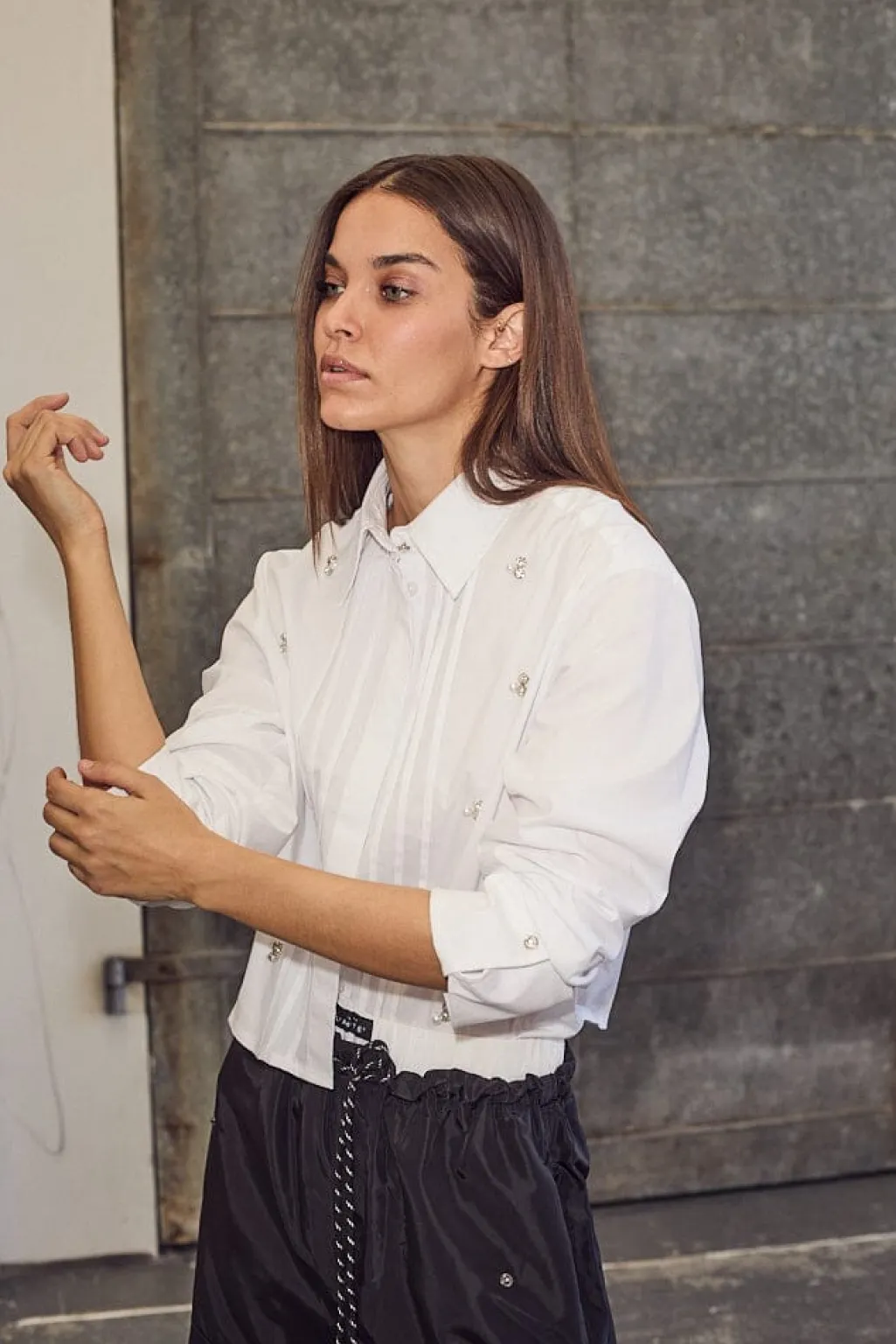 Pearl Crop Shirt HL10334