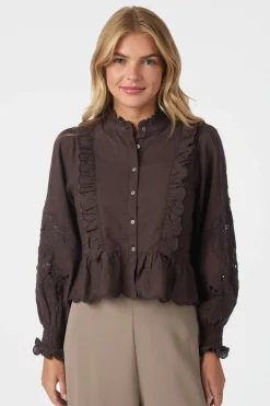 Petrine Embroidery Blouse 161136