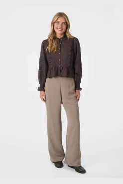 Petrine Embroidery Blouse 161136