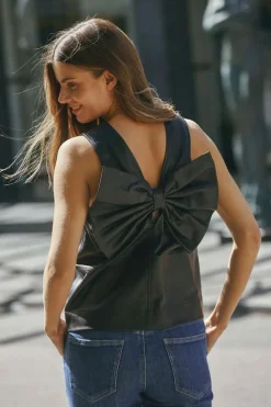 Phoebecc Leather Bow V-Top 35884