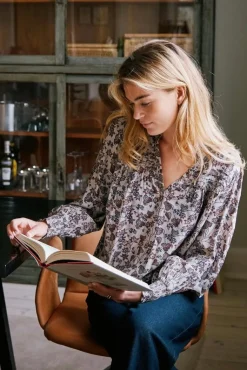 Rhia Drapy Ivy Blouse 163797