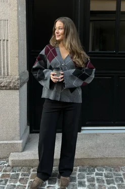 Saschaic Cardigan D076