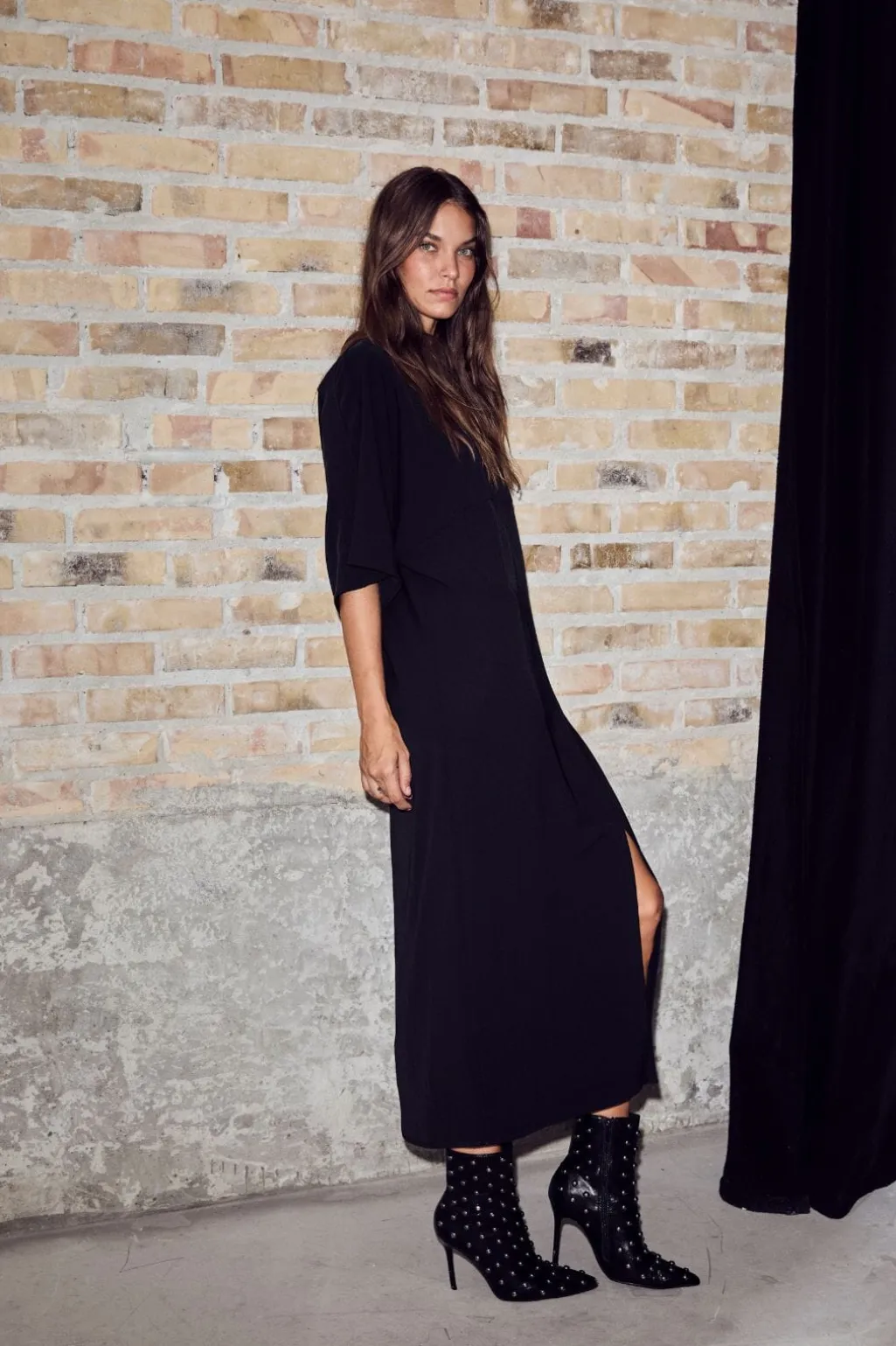 Satari Dress HL10436