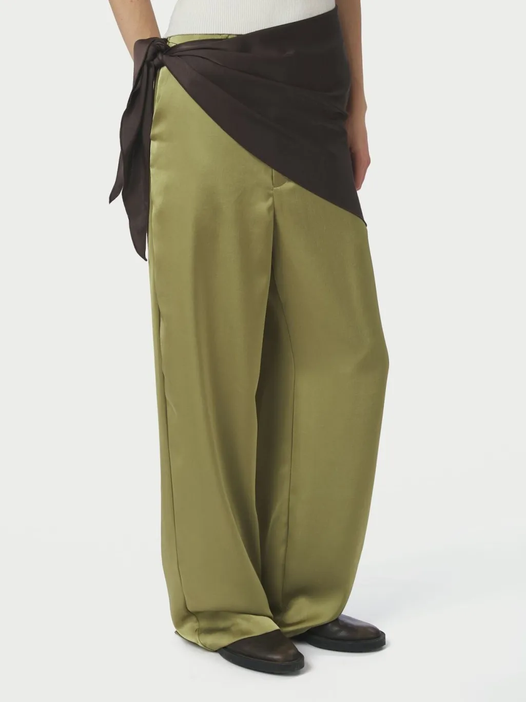 Serina Heavy Sateen Big Scarf 168193