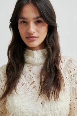 Sibelle Blouse 60189