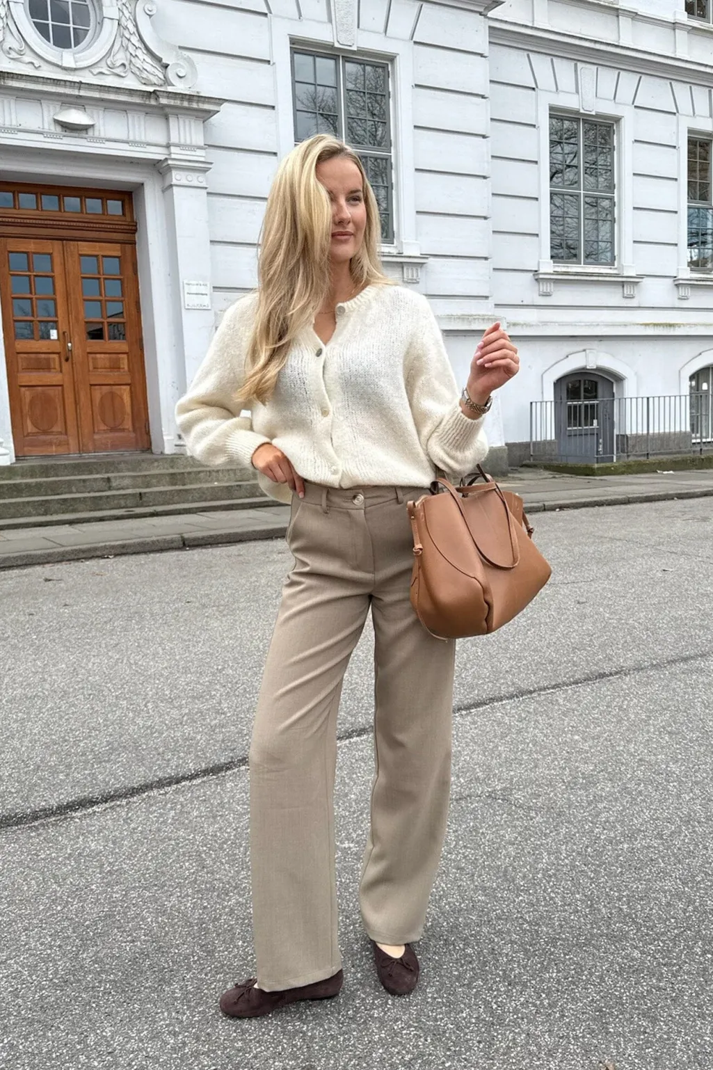 Signatureic Pants A23778