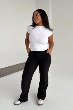 Signatureic Pants A23778