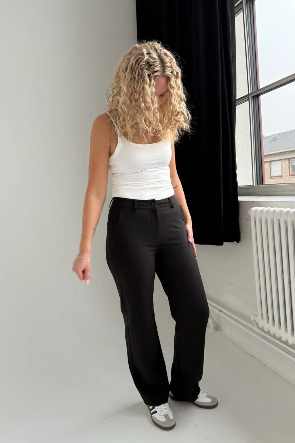 Signatureic Pants A23778