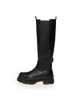 The Follow Boot CS8155