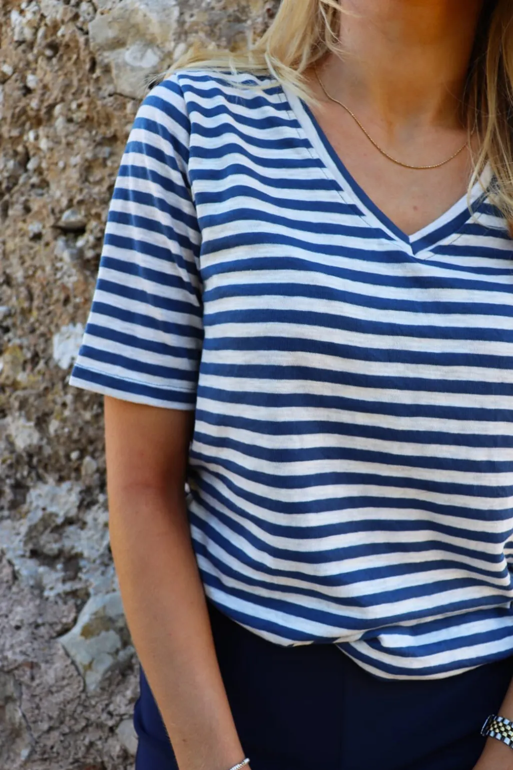 Ulla-Ss-Vneck-Stripe-Tshirt 21674